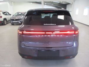 2026 LEAPMOTOR B-10 HYBRID EV PHEV - Image 4
