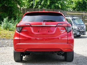 2020 Honda Vezel Hybrid Automatic - Image 3