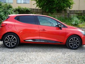 2016 Renault Clio Automatic - Image 2