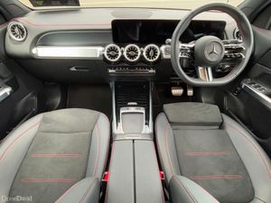 Mercedes-Benz EQB 250+ AMG LINE URBAN EDITON LONG - Image 2