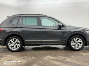 Volkswagen Tiguan Estate Life - Image 4