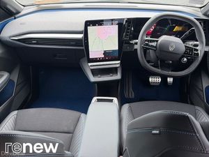 Renault Megane E-Tech ICONIC ESPRIT APLINE 60 KWH - Image 2