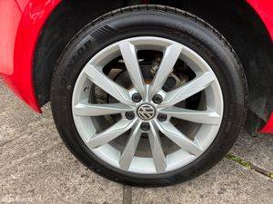 Volkswagen Golf 1.2 petrol automatic - Image 2