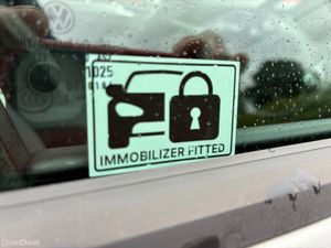 Volkswagen Golf 1.2 petrol automatic - Image 3