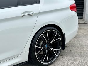 2017 BMW 520D MSPORT MPERFORMANCE - Image 4