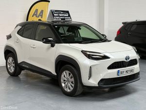 2020 Toyota Yaris Cross 1.5 Hybrid Auto,Top Specs - Image 2
