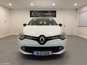 Renault Clio IV DYNAMIQUE 1.2 ***FINANCE AVAILABLE - Image 2