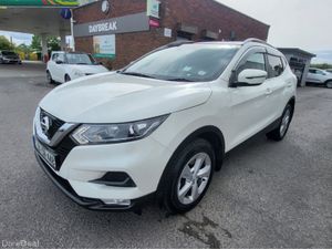 Nissan Qashqai 1.5 SV 18 4DR - Image 3
