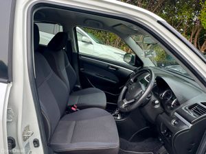 SUZUKI SWIFT 2016 AUTOMATIC  RS EDITION🔥 - Image 4
