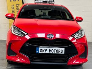 2020 Toyota Yaris 1.5 Hybrid Auto,Top Specs - Image 2