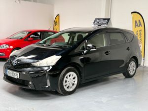 2015 Toyota Prius Alpha 1.8 Hybrid Auto,7 Seaters - Image 3