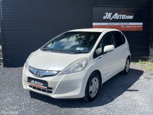 Honda Fit GP1 CVT HYBRID 5DR AUTO DAA-GP1 - Image 3