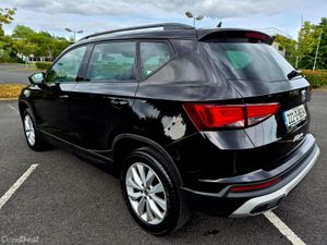 2022  SEAT ATECA 2.0 TDI SE ONE OWNER - Image 2