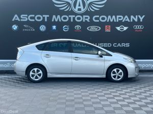 Toyota Prius 1.8L Petrol Hybrid - Image 4