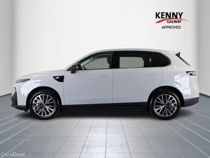 Leapmotor B10 HYBRID EV DESIGN 900KM - Image 4