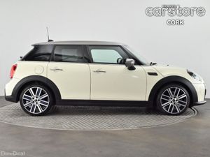 Mini Cooper Cooper Exclusive - Image 2