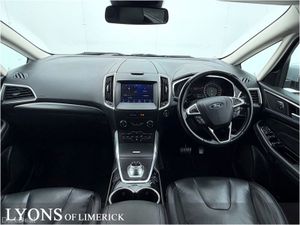 Ford S-Max 2.5 Duratec 190PS FHEV Titanium Auto - Image 4