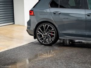 Volkswagen Golf GTD TDI DSG - Image 4