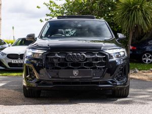 Audi Q7 TFSIe Vorsprung - Image 4