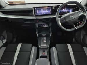 Opel Frontera 1.2L Hybrid Automatic 145bhp - Image 4