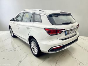 2022 MG MG5 Exclusive EV Long Range - Image 2