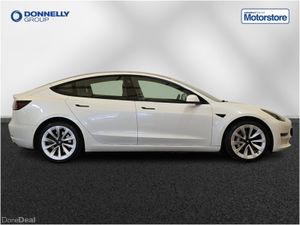 Tesla Model 3 Saloon Long Range - Image 3