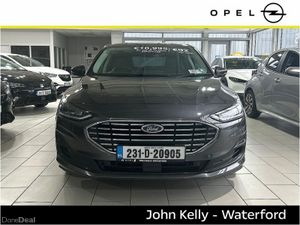 Ford Focus 1.0L EcoBoost 125PS Titanium Vignale - Image 2