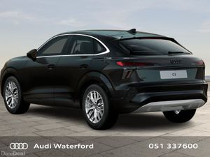 Audi Q3 Q3 SB TDI 150HP S-T SE - Image 2