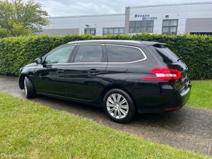 Peugeot 308 2021 1.5 130 Allure*Estate*Hi Spec* - Image 4