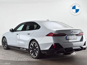 BMW i5 eDrive40 M Sport Pro Saloon - Image 2