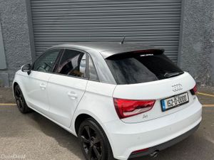 Audi A1 1.0 TFSI  SPORT AUTO - Image 3