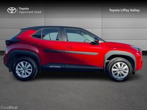 Toyota Yaris Cross YARIS CROSS LUNA HYBRID - Image 3