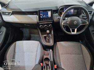 Renault Clio E-TECH Hybrid 145 Auto Evolution - Image 2
