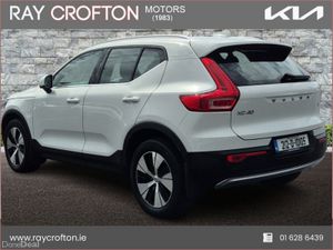 Volvo XC40 PHEV T4 (197hp) Insciption FWD - Image 4