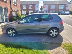MINT Volkswagen Golf 2008 - Image 2