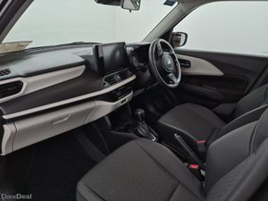 Suzuki Swift Motion  Hybrid CVT Automatic 1.2L - Image 4