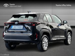Toyota Yaris Cross YARIS CROSS LUNA HYBRID - Image 2