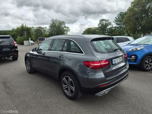 Mercedes-Benz GLC 220 d 4matic 5DR Auto - Image 4