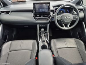 Toyota Corolla Cross ** HYBRID ** AUTO ** HUGE SPE - Image 2