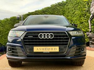 Audi Q7 50 TDI S LINE BLACK EDT - Image 2
