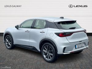 Lexus LBX 1.5h ELEGANT Hybrid SUV // Heated Mirror - Image 2