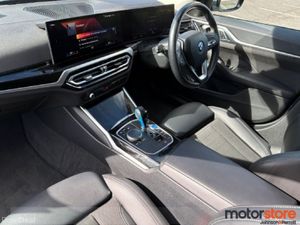 BMW i4 eDrive40 Sport HUGE SPEC - Image 4