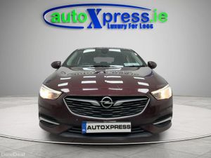 Opel Insignia 1.6 Grand Sport, Manual - Image 2