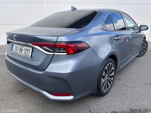 2020  TOYOTA COROLLA HYBRID A/T FSH - Image 2