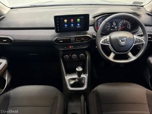 Dacia Sandero Stepway TCe 90 Comfort - Image 2