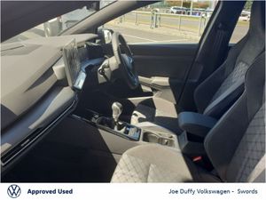 Volkswagen Golf R-LINE 1.5 TSI 150HP - Image 4
