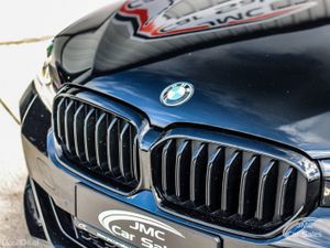 2022 BMW 5 SERIES PRO PACK LCI - Image 2