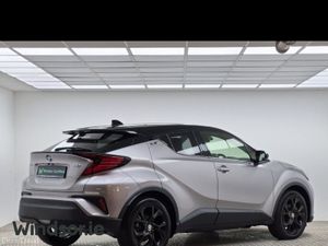 Toyota C-HR Hybrid Safety + - Image 3