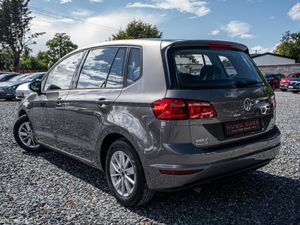 2015 Golf 1.6d Automatic/Only 82k kms/Warranty - Image 2