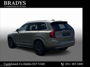 Volvo XC90 T8 PHEV AWD Core - Image 4